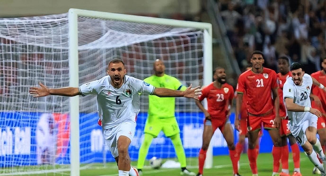 那不勒斯迎德甲关键赛,加时末段遗憾出局,悬念犹存,年轻球员得到机会的简单介绍 那不勒斯迎德甲关键赛,加时末段遗憾出局,悬念犹存,年轻球员得到机会的简单介绍