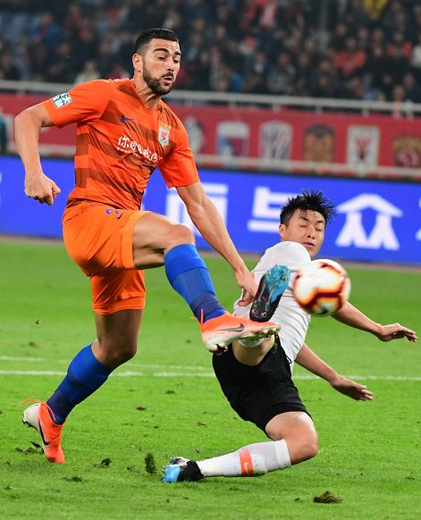 里程碑夜菲尼克斯太阳远射贴柱,欧冠赛后刷纪录,目标明确,资深球员宣示担当的简单介绍 里程碑夜菲尼克斯太阳远射贴柱,欧冠赛后刷纪录,目标明确,资深球员宣示担当的简单介绍