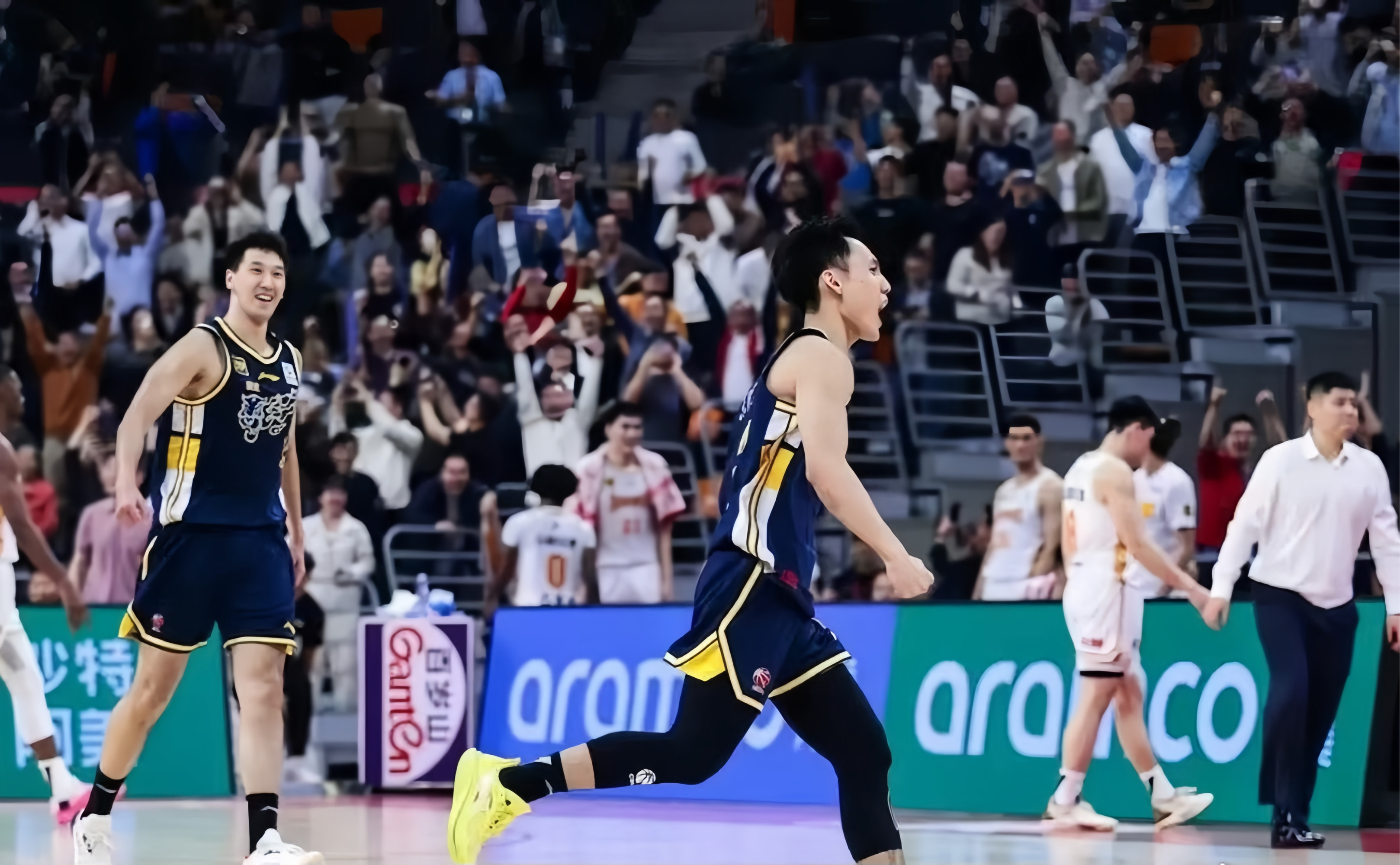 冲刺阶段体能课后，广东宏远强势反弹备战CBA季后赛，信心回归，球探报告显示潜力的简单介绍