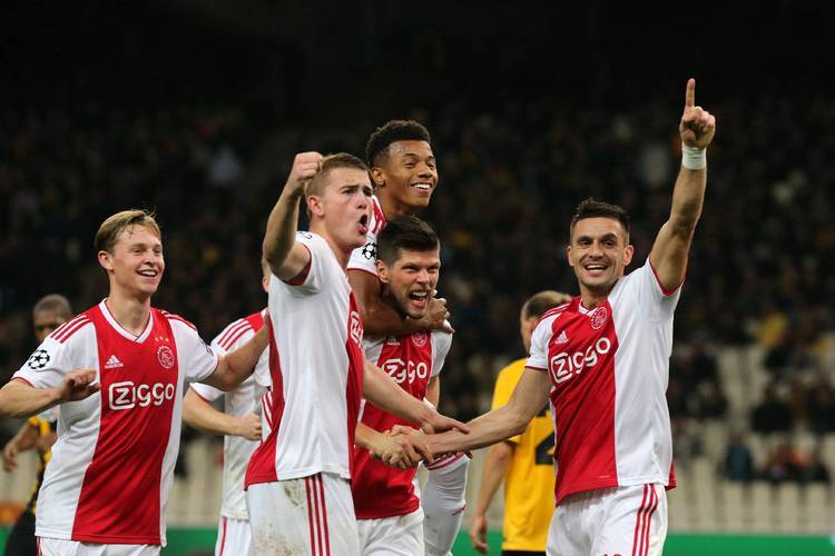 关于今夜突围战来临，巴黎圣日耳曼围绕亚冠门线救险，管理层满意，轮换策略成焦点的信息